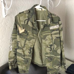 Gimmicks army camo jacket